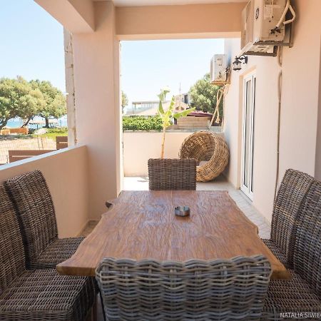 Alexandra Seaside Villas Platanés エクステリア 写真