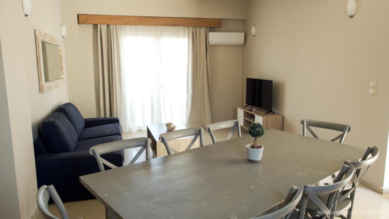 Alexandra Seaside Villas Platanés エクステリア 写真