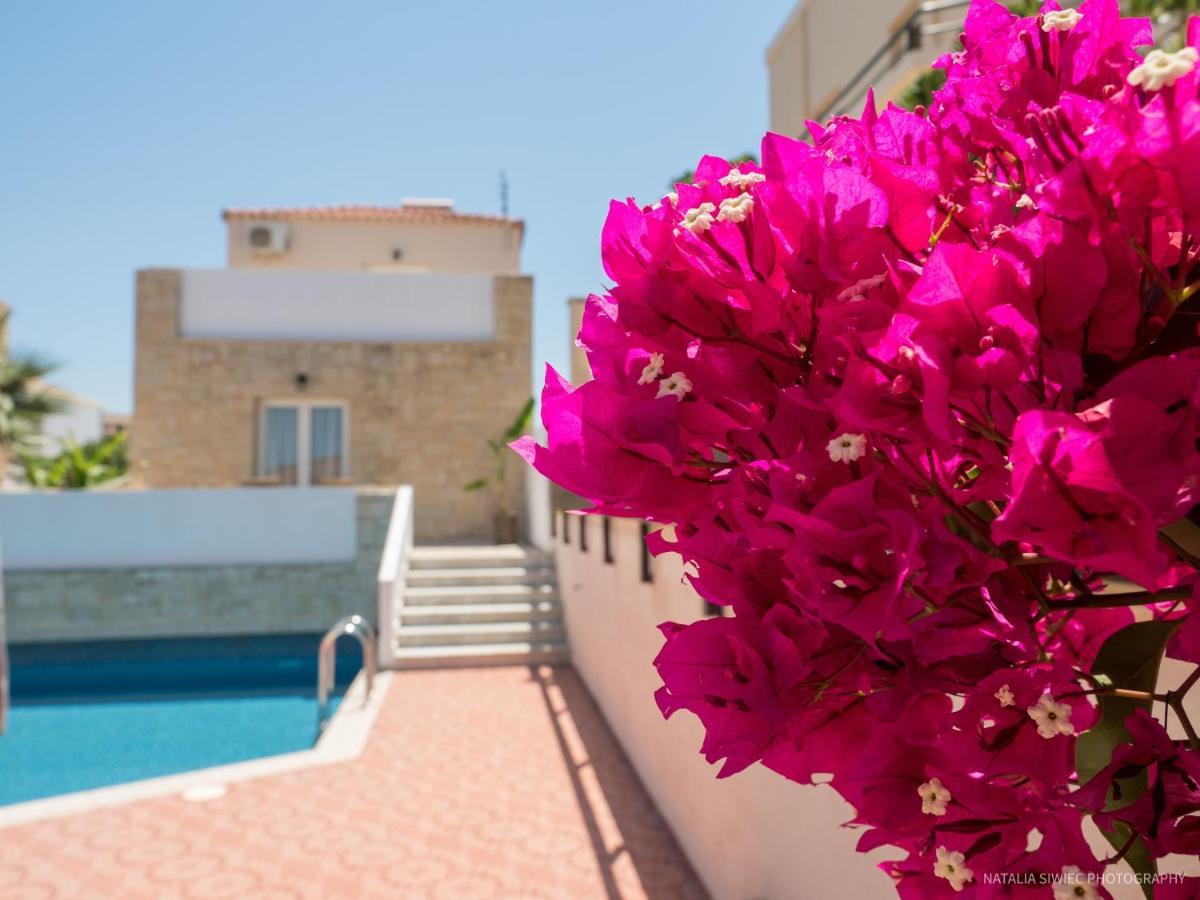 Alexandra Seaside Villas Platanés エクステリア 写真