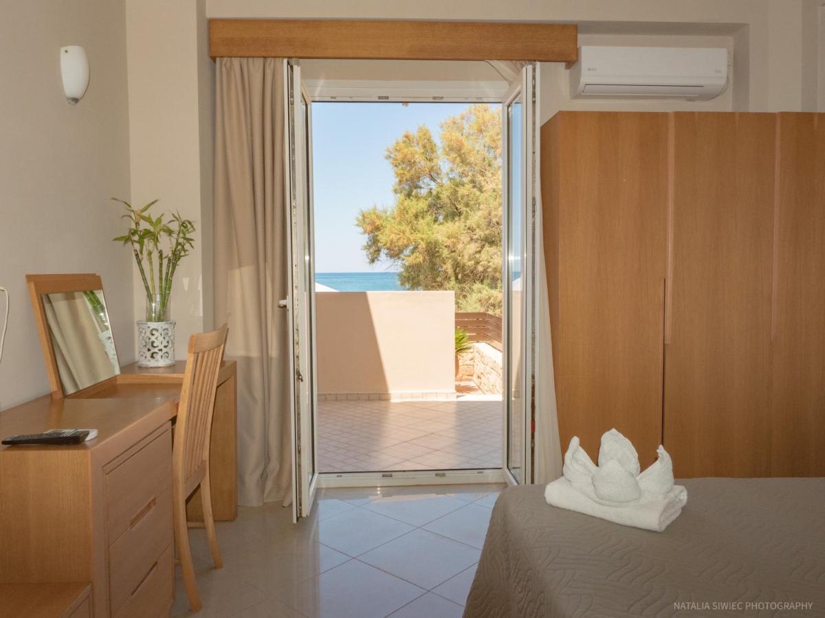 Alexandra Seaside Villas Platanés エクステリア 写真