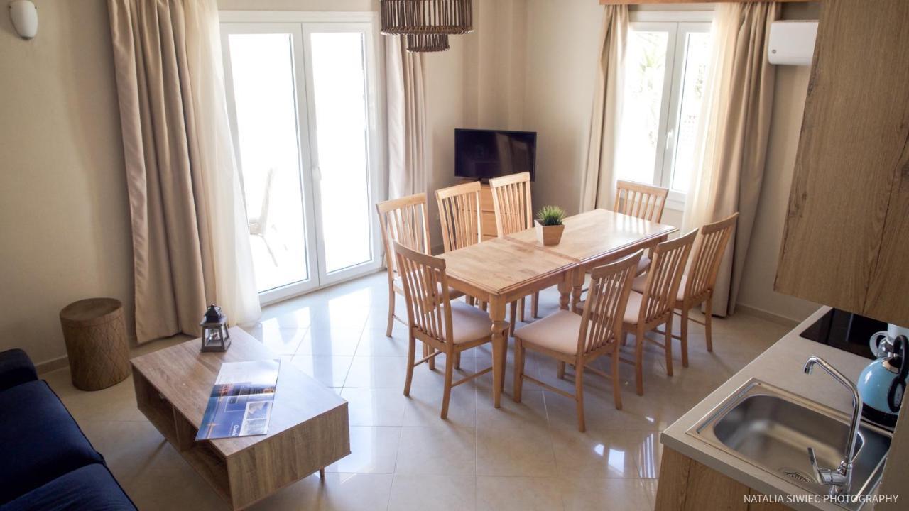 Alexandra Seaside Villas Platanés エクステリア 写真